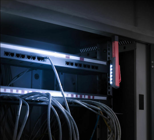 Facom Battery Workshop Light LED IP54 with Brightness up to 36lm