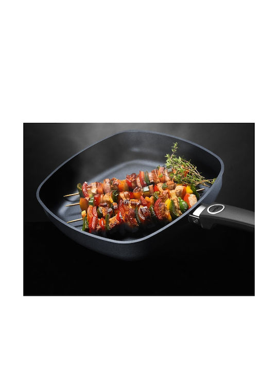 Woll Diamond Lite Pan with Cap made of Die-Cast Aluminum with Non-Stick Coating 30cm