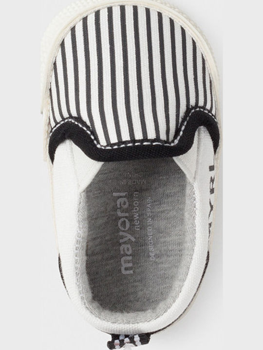 Mayoral Βρεφικά Sneakers Αγκαλιάς Μαύρα
