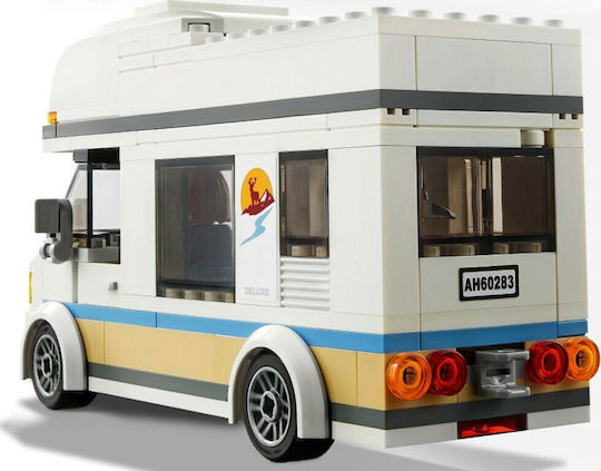 LEGO City Holiday Camper Van pentru 5+ ani Ani