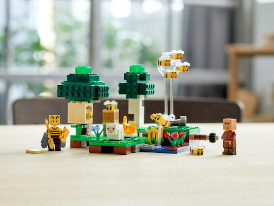 LEGO Minecraft Bee Farm για 8+ Ετών 238τμχ