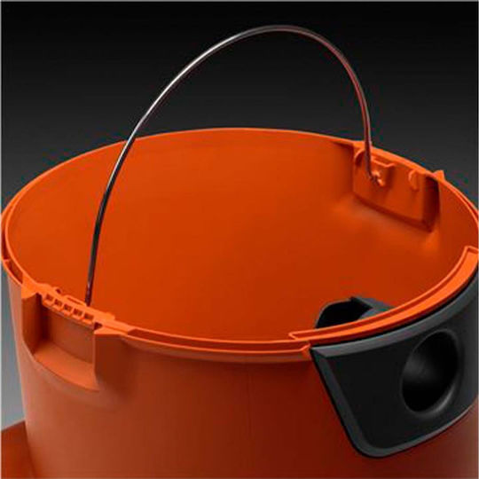 Husqvarna Staubsauger Flüssigkeiten / Feststoffe 1200W mit Kunststoff Behälter 25Es
