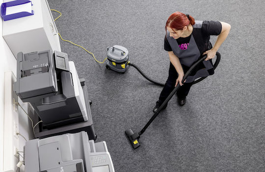 Karcher 11/1 Vacuum Cleaner 850W Bagged 11lt Anthracite