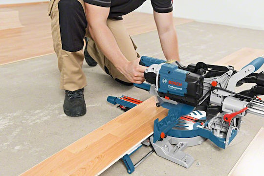 Bosch GCM 8 SDE Professional Fierăstrău Cu Tăietor De Unghi La Rețea 1600W Glisant Diametru Disc 216mm