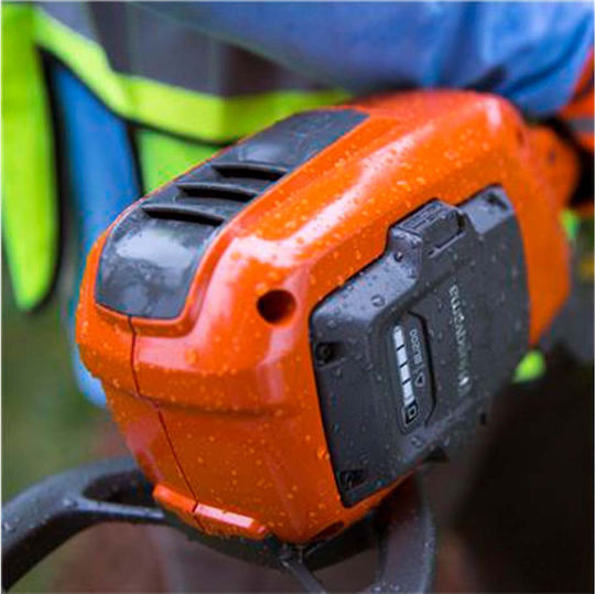 Husqvarna 525iB Laubbläser Handheld Akku 36V Solo mit Lautstärkeregelung & Maximaler Luftgeschwindigkeit 172km/h