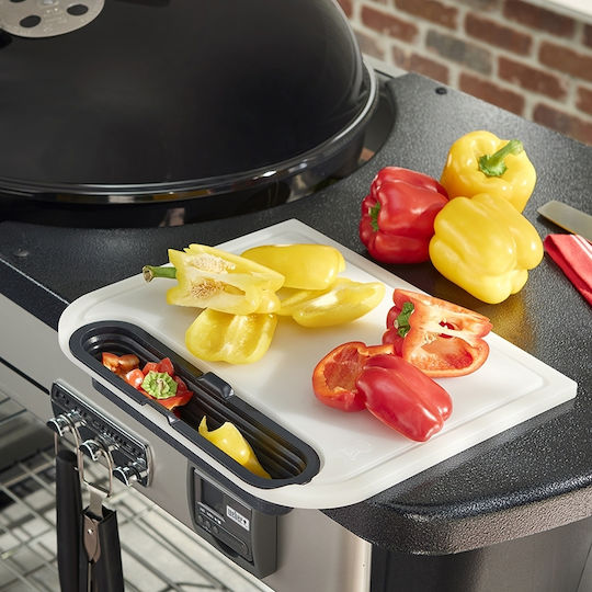 Weber Grillzubehör Schneidefläche und Sammlung von Abfällen