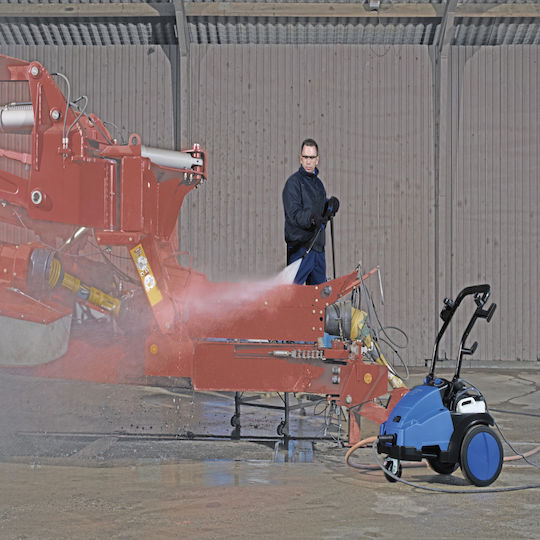 Nilfisk Pressure Washer Electric 6100W with Pressure 200bar and Metal Pump