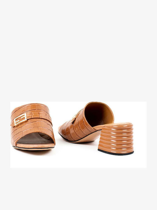 Foxy Mules με Χοντρό Χαμηλό Τακούνι σε Καφέ Χρώμα