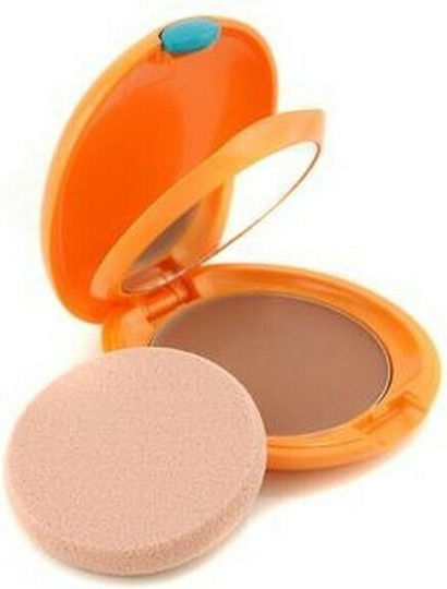 Shiseido Компактна Водоустойчива Слънцезащитна Пудра За Лице SPF6 С Оцветен Бронзов Цвят 12гр