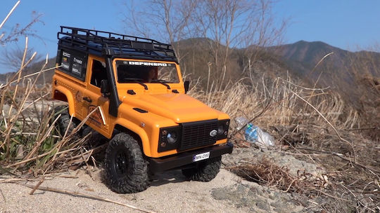 MN Model Land Rover Defender Ferngesteuertes Auto Raupenfahrzeug 4WD