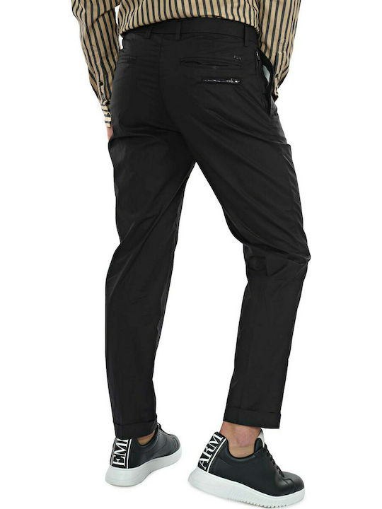 Emporio Armani Herrenhose Chino in Normaler Passform Schwarz