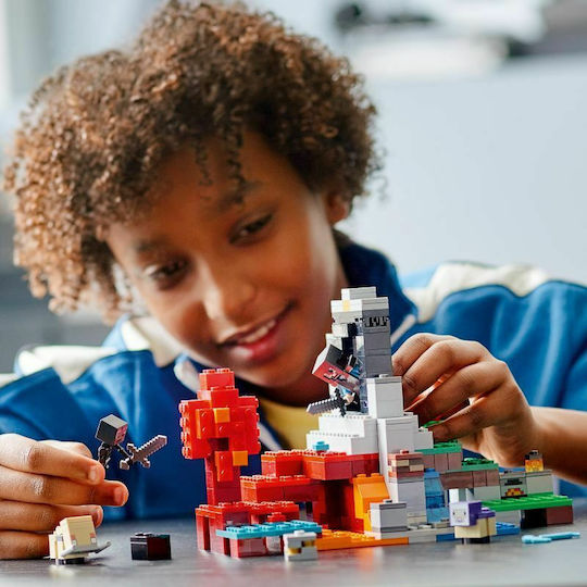 LEGO Minecraft The Ruined Portal pentru 8+ ani Ani 316buc