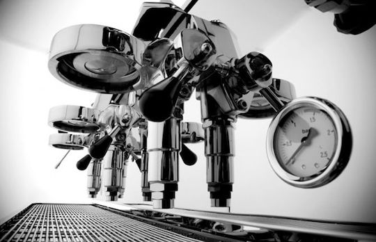 Wega Airy EVD/2 Gewerbliche Espressomaschine mit 2 Gruppe Schwarz B73.5xT58xH50.5cm