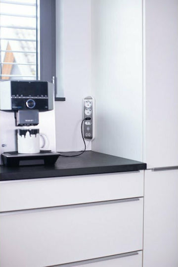 Brennenstuhl Πολύπριζο 4 Θέσεων με 2 USB-A και Καλώδιο 2m Ασημί