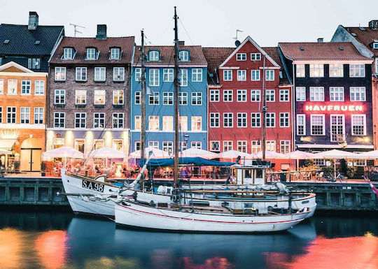 At the Copenhagen Denmark Pier Puzzle 2D 1000 Pieces