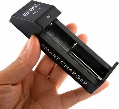 Efest PRO C1 USB Φορτιστής Μπαταριών Li-ion Μεγέθους 18650