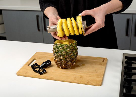 Nava Misty Plastic Pineapple Corer