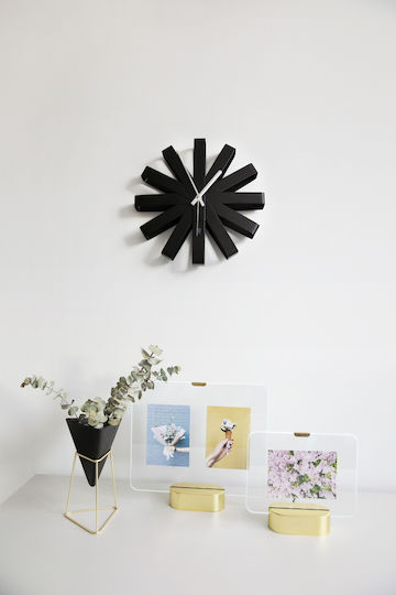 Umbra Ribbon 3D Αθόρυβο Ρολόι Τοίχου Μεταλλικό Μαύρο Ø30cm