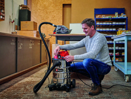 Einhell 1930 Прахосмукачка За Течности / Твърди 1500W с Неръждаема Стомана Контейнер 30лт