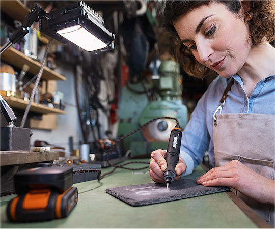Worx Set Multitool 20V cu 1 baterie 2Ah și husă