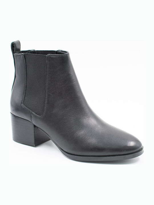 Nine West