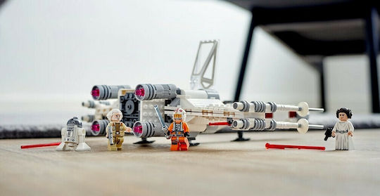 LEGO Star Wars Luke Skywalkers X-wing Fighter за 9+ Години 474 Бройки