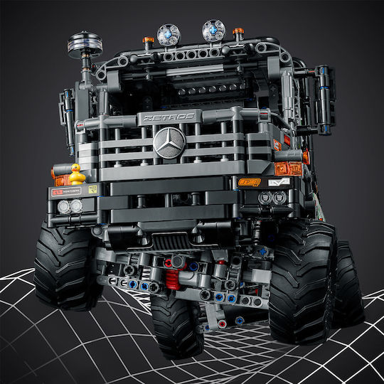 LEGO Technic 4x4 Mercedes-Benz Zetros Trial Truck Pentru 12+ Ani