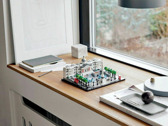 LEGO Architecture Trafalgar Square For Age 12+
