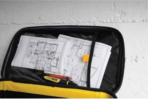 Stanley Shoulder Bag Black 23l