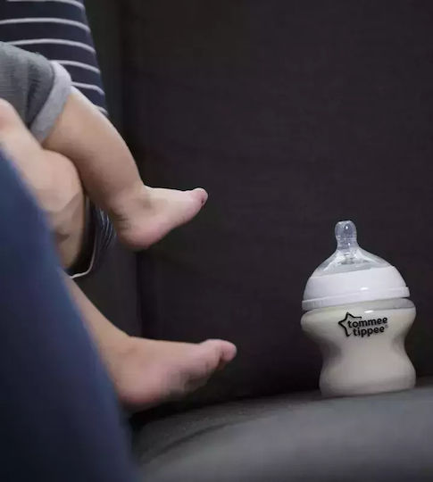 Tommee Tippee Πλαστικό Μπιμπερό Closer to Nature Κατά των Κολικών με Θηλή Σιλικόνης για 0+ μηνών 150ml
