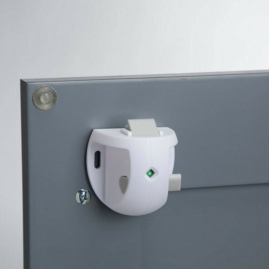 Safety 1st Cabinet & Drawer Protectors with Magnet made of Plastic in White Color 2pcs