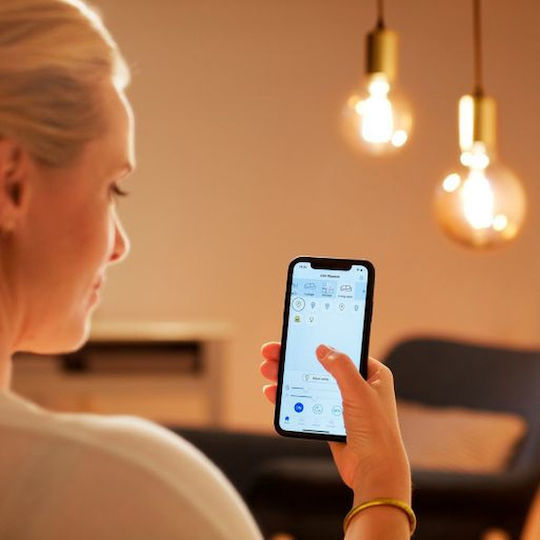 WiZ Smart Λάμπα LED 4.9W για Ντουί E14 και Σχήμα C35 Ρυθμιζόμενο Λευκό 470lm Dimmable