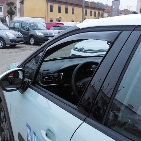 Farad Satz Windabweiser Vordere für Citroen C3 2Stück