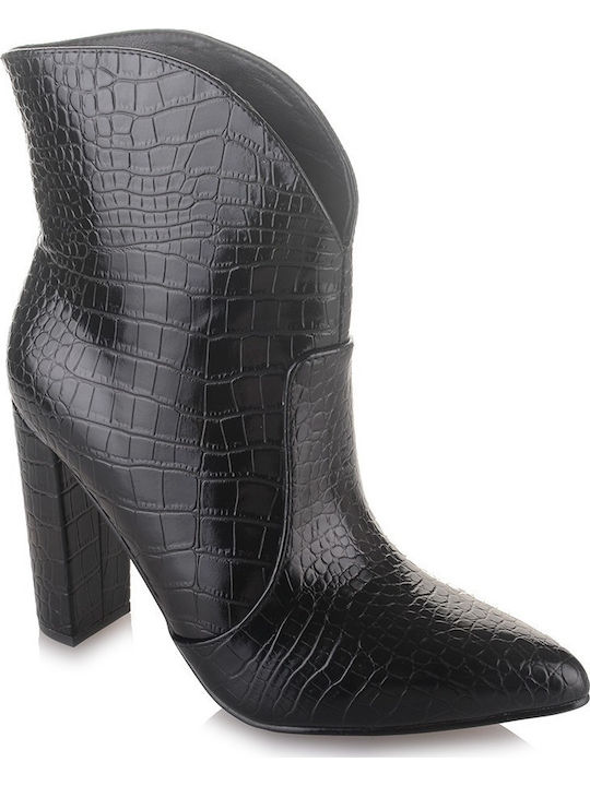 Famous Shoes