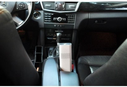 Boneco P50 Car Ionizer with USB White Color