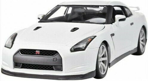 Bburago Nissan GT-R Car Scale 1:18 For 3+ Years (Various Designs) 1pc