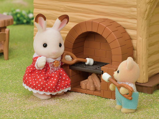 Epoch Toys Lakeside Lodge Sylvanian Families για 3+ Ετών 27εκ.