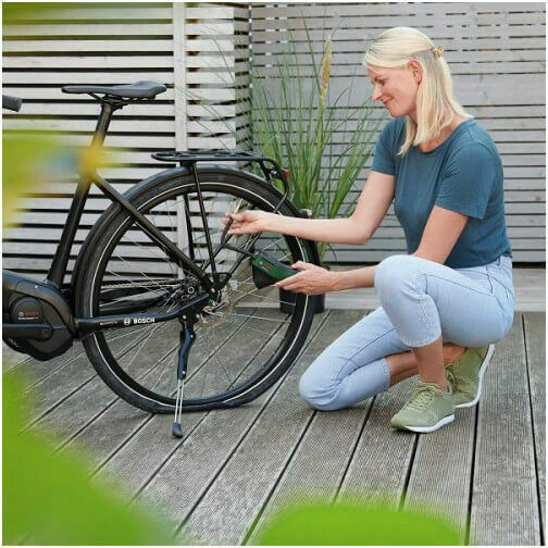 Bosch Car Tire Pump EasyPump Rechargeable 12V