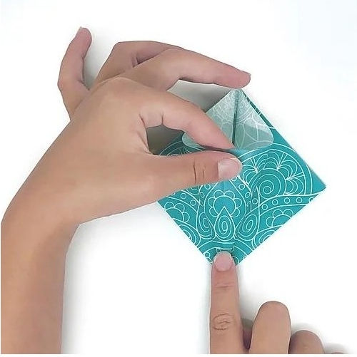Nebulous Stars Origami Construct Origami Lanterns for Children 7+ years Years
