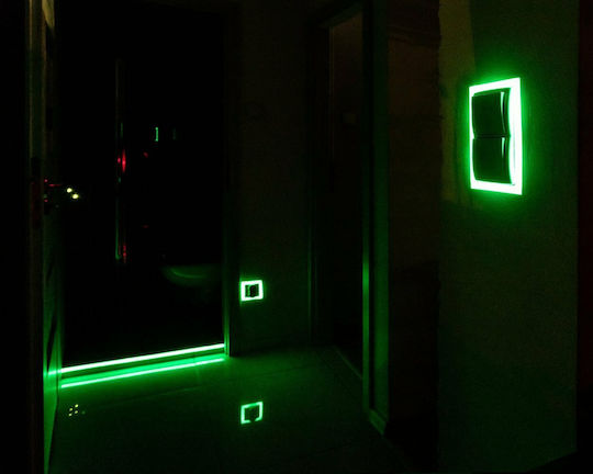 Adhesive Reflective Tape Made of Plastic in Green Colour 3m x 1.3cm