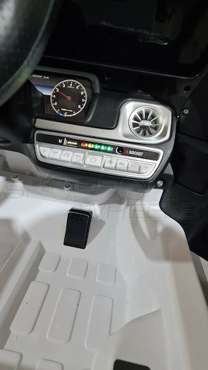 Mercedes AMG G63 Cu Un Loc cu Telecomandă Licențiat 12 Volți Alb