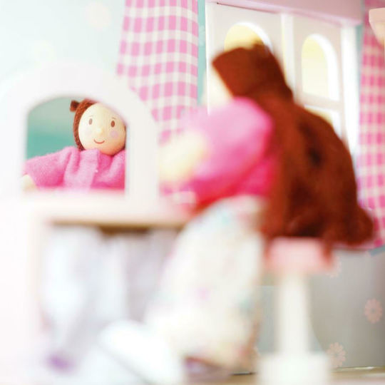 Le Toy Van Семейство Комплект Дървени Кукли за Къща за Кукли
