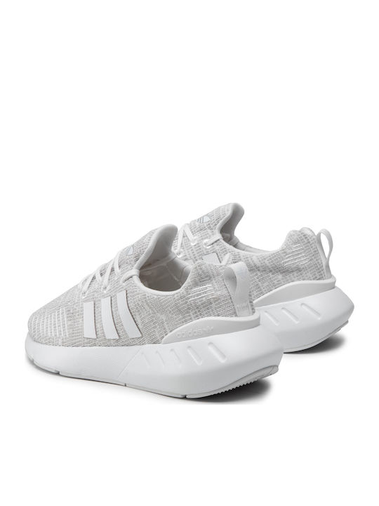 Swift Run 22 Kids Sports Shoes Running with Laces Yellow