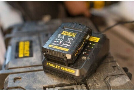 Stanley Зарядно за Батерии за Инструменти 14.4-18V Литиева Fatmax