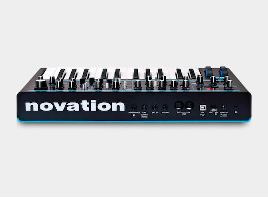 Novation Synthesizer Bass Station II with 25 Dynamic Keys Black