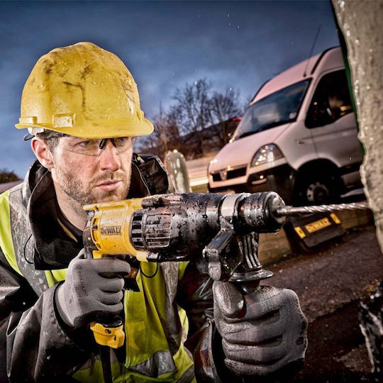 Dewalt Impact Demolition Hammer Electric 800W with Chuck SDS Plus