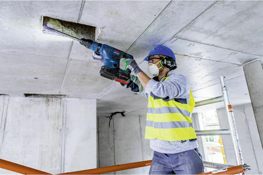 Bosch GBH 18V-36 C Impact Demolition Hammer Battery 18V 2x8Ah with Chuck SDS Max 0611915002
