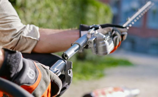 Husqvarna 535LK Benzină în doi timpi Tăietor de iarbă De umăr / de mână