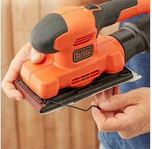 Black & Decker Schwingschleifer mit Absaugsystem