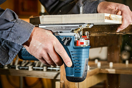 Bosch GST 160 CE Stichsäge 800W & L-Boxx